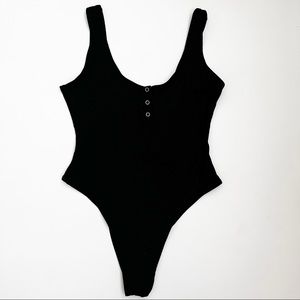 Women’s one piece bathing suit